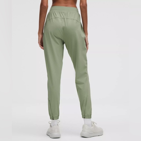 Lululemon Adapted State High-Rise Jogger - Desert Green, Size 2 - Picture 7 of 10